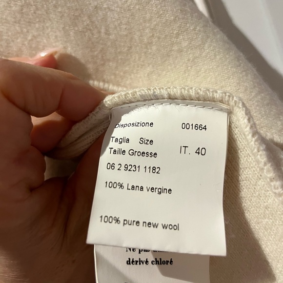 Piazza Sempione 100% wool, cream blazer-style cardigan - Picture 6 of 6